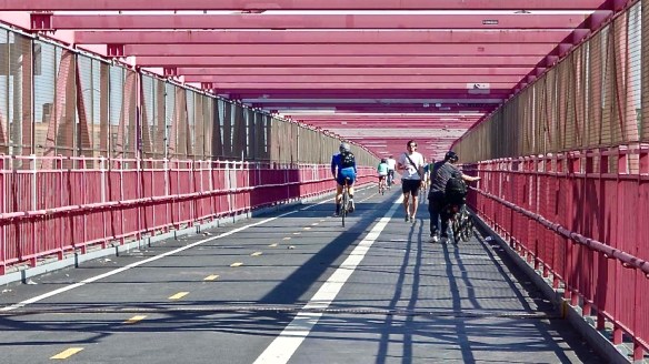 williamsburg-bridge-path (1).jpg