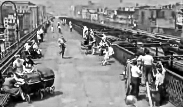 Williamsburg-Naked City (1).jpg